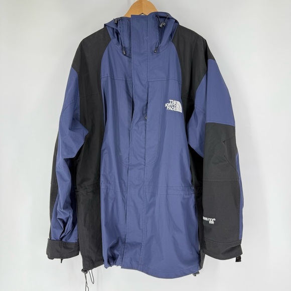 The North Face GORE-TEX Summit Series ski and snowboarding Mountain Jacket - Picture 1 of 11